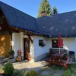 シャレー U Dostalu Bedřichov